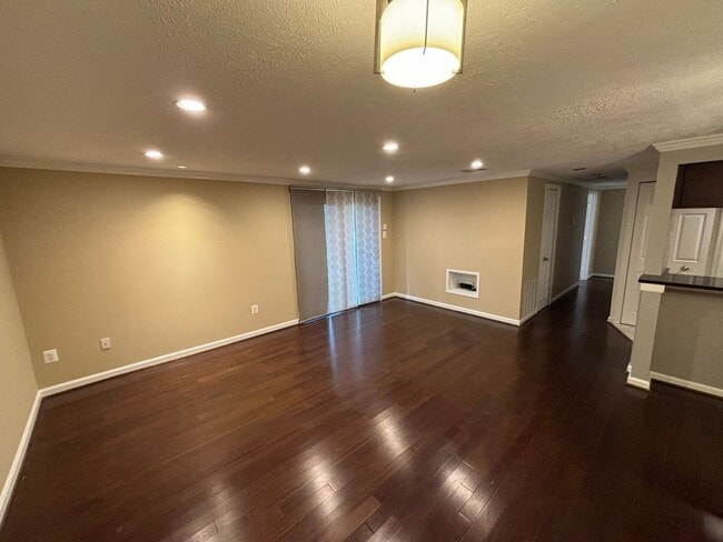 Photo - Awesome 2BD/2BA Condo in Damascus!