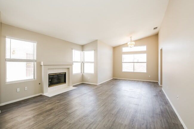Photo - 1724 Villa Vista Way