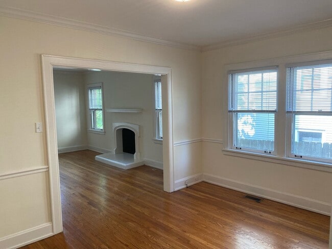 Photo - 2910 Erie Ave Unidad 01