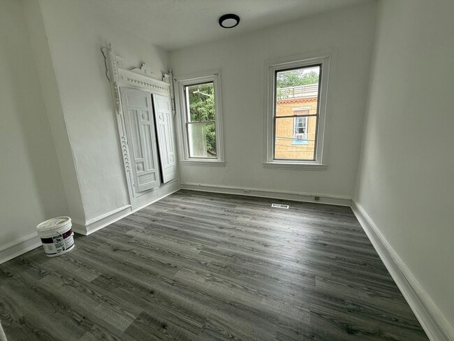 Spacious 2-Bedroom Home in North Central P... - Spacious 2-Bedroom Home in North Central P...