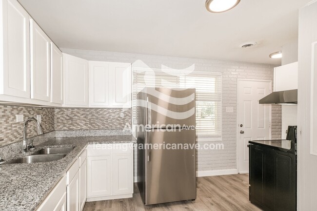 Photo - 9730 Lanier Dr