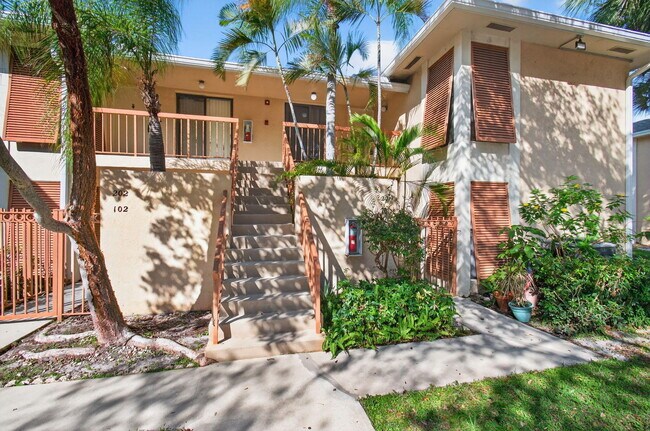 Photo - 3939 NE 5th Ave Unidad F201