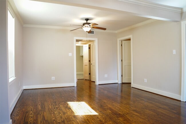 Photo - 2812 Avenue M Ave