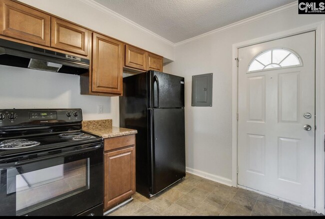 Photo - 320 S Beltline Blvd