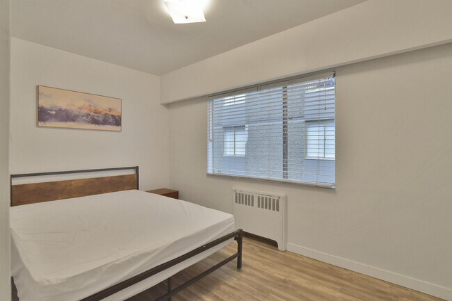 Photo - 1540 Haro St Unit 102