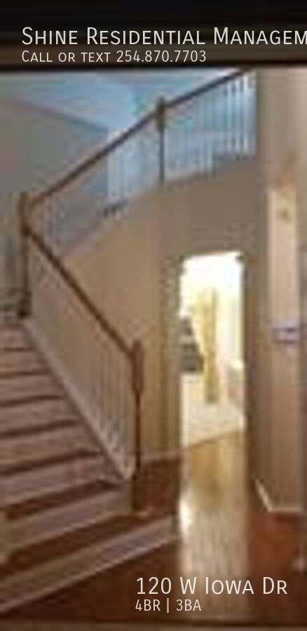 Photo - 120 W Iowa Dr