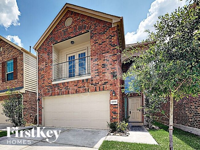 Photo - 17039 Amarose Dr Casa