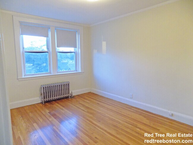 Photo - 2045 Commonwealth Ave Unidad 48