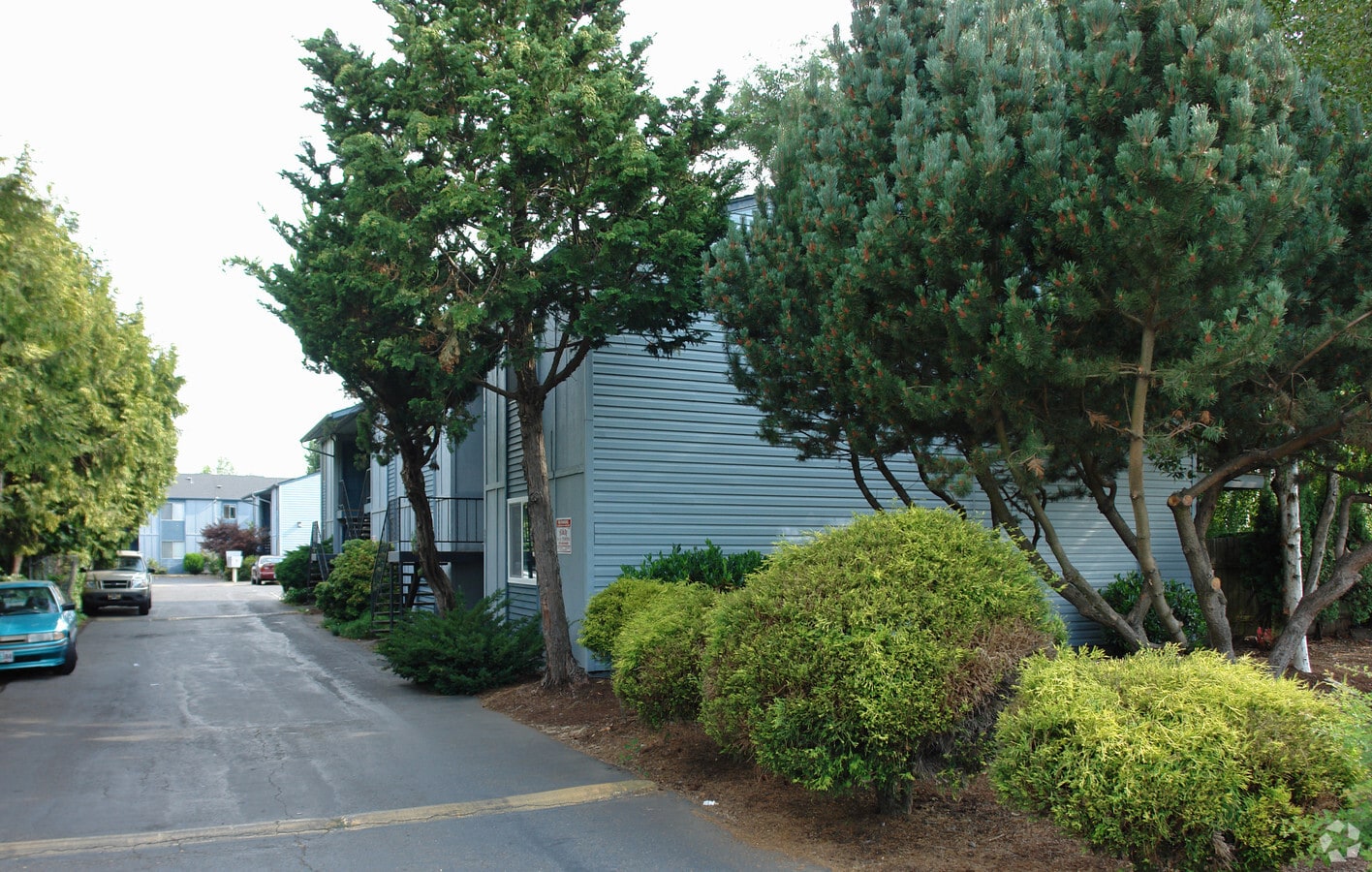 Hideaway Court - Hideaway Court Apartments