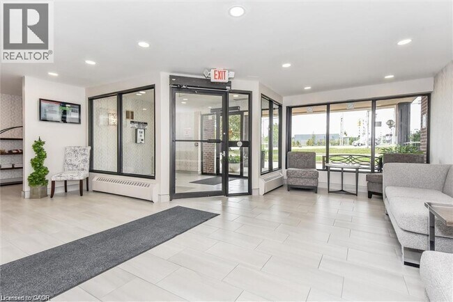 Photo - 1100 Courtland Ave E Unit 710