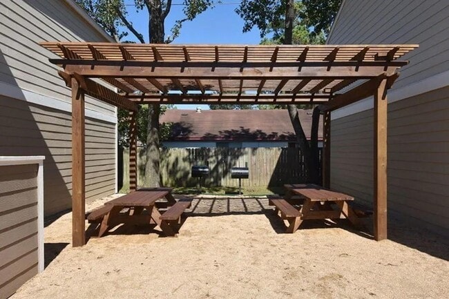 Photo - 15100 Golden Eagle Dr Apartment Unit 608