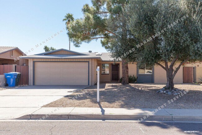 REMODELED 3 BEDROOM HOME W WOOD FLOORING I... - REMODELED 3 BEDROOM HOME W WOOD FLOORING I...