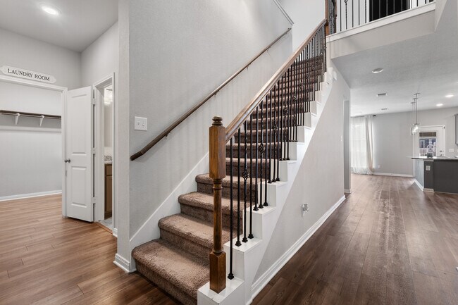 Photo - 6206 Golden Gate Dr