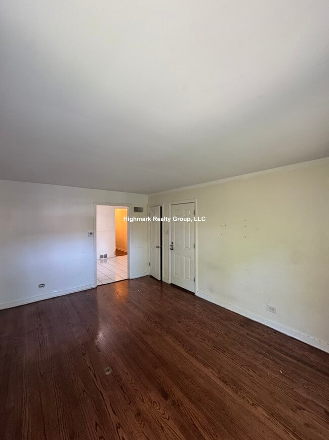 Photo - 8242 Kilpatrick Ave Unit 1B