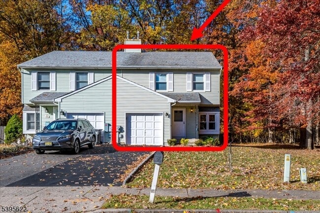 Photo - 536 Elsie Ave