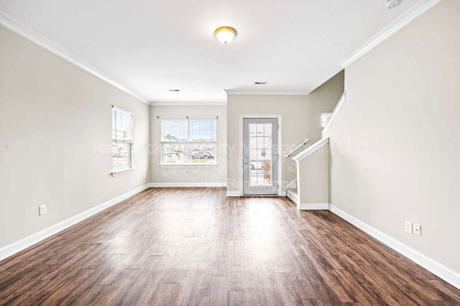 Photo - 3667 Ascott Commons Ln SW