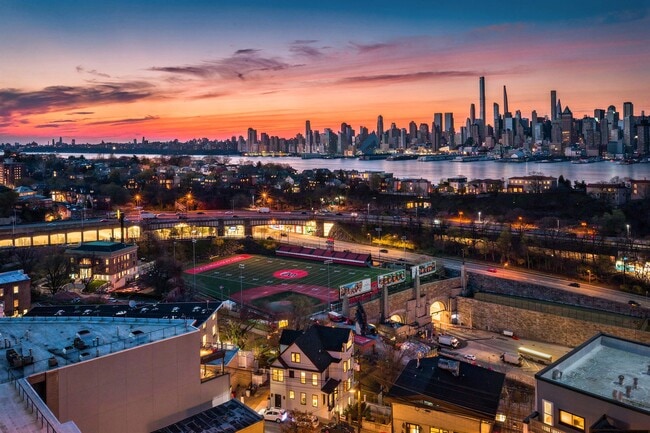 Building Photo - 80 Hackensack Plank Rd Unit #2