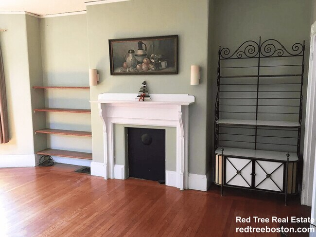 429 Marlborough St Unit 3