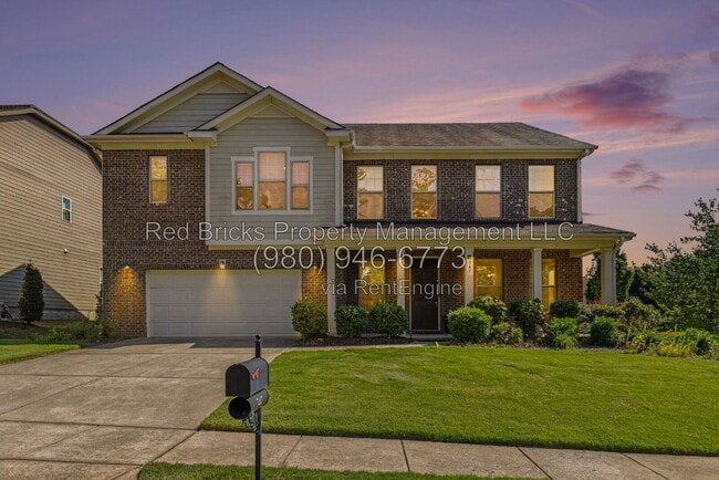 Photo - 747 Coralbell Way