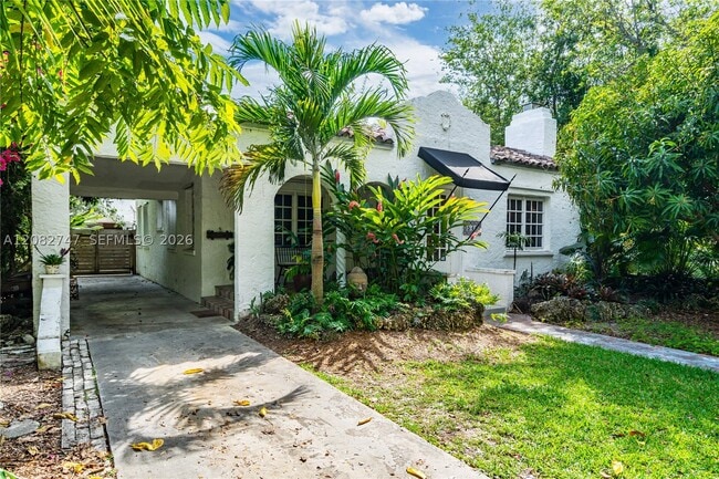 Photo - 540 Majorca Ave
