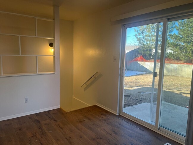 Photo - Lansing27 Unit #29