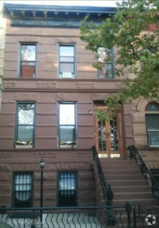 Building Photo - 763 Jefferson Ave Rental