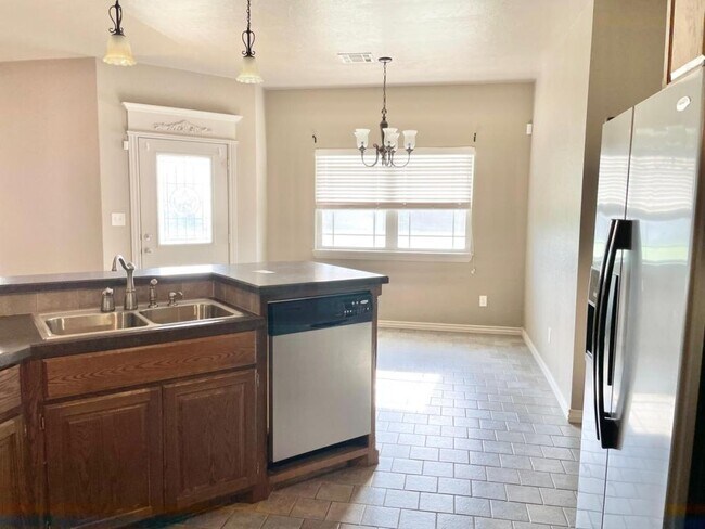 Photo - 1017 NE Homestead St