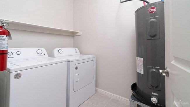 Photo - 9 W Fig Ave Unit 1