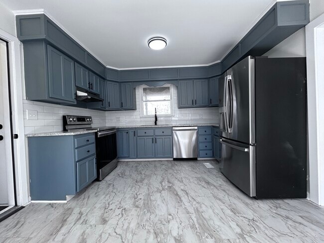 Photo - 3700 Cairnbrook Ct