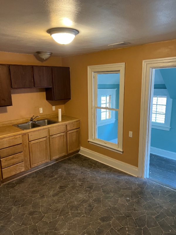 419 3rd St Unidad Upper