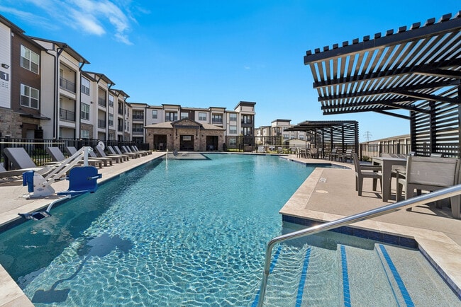Building Photo - NorthPark Apartment Homes