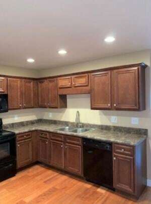 Photo - 540 Urbane Rd NE