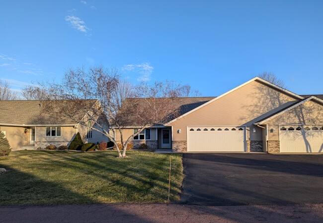 Photo - 1567 Mourning Dove Path Townhome