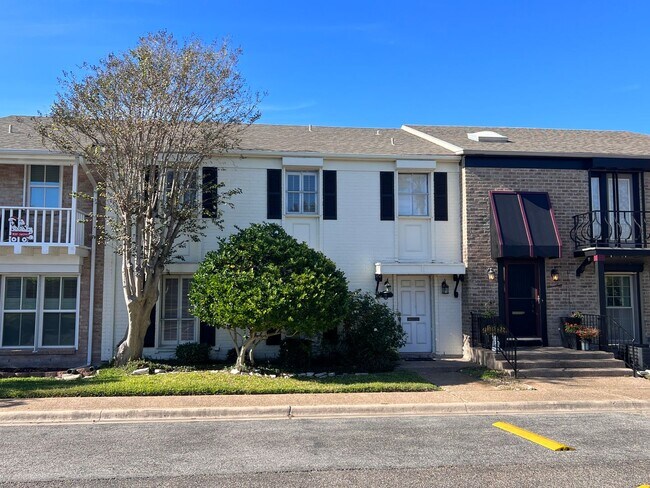 Townhome - Townhome