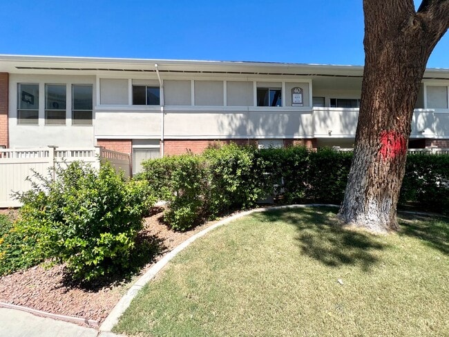 Building Photo - COMING SOON !!! CHARMING 1BD/1BA CONDO IN ...