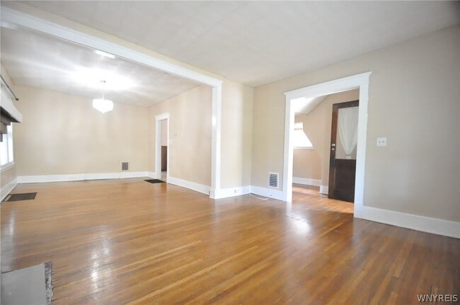 Photo - 74 Norwalk Ave