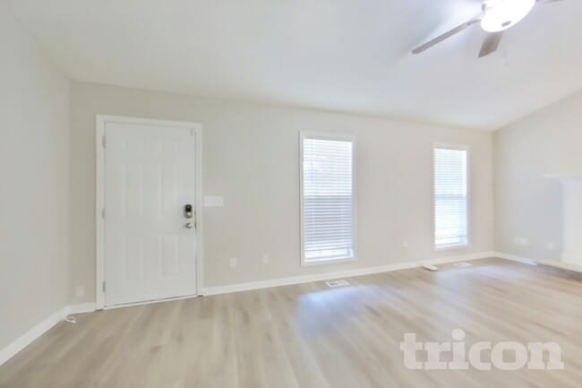 Photo - 7 Adair Cove