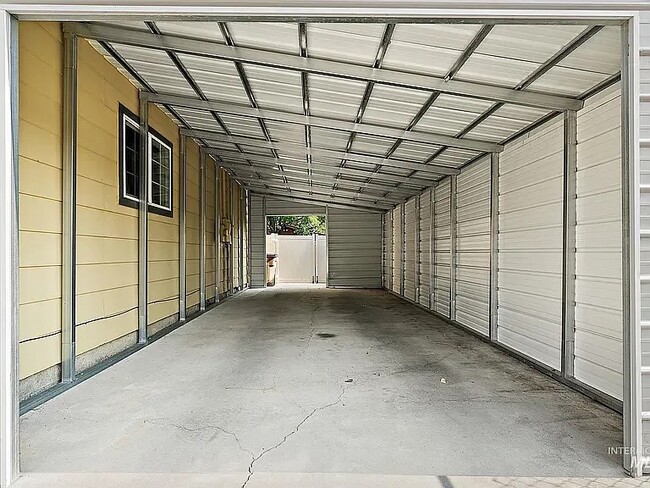 Photo - 1320 E Main St