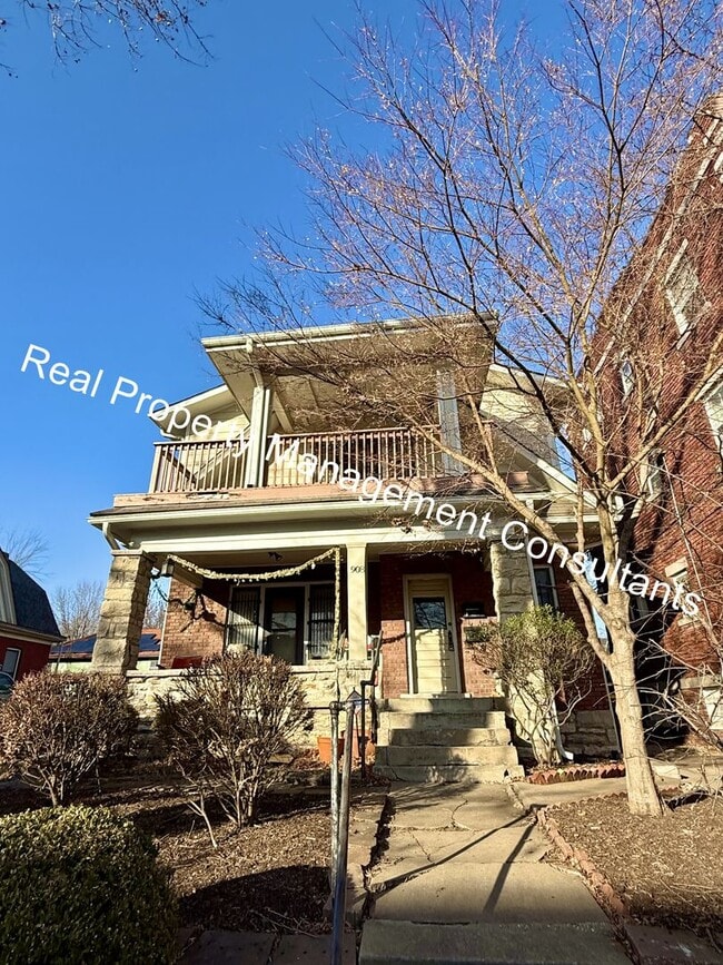 Photo - Beautiful Historic 2 bedroom Duplex