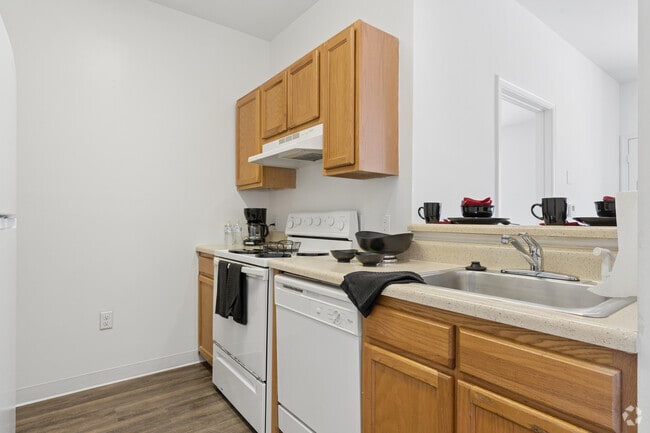 1BR, 1BA - 476SF - Kitchen