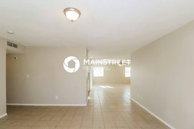 Photo - 3 Bedroom Pet-Friendly Home in MESA, AZ with Main Street Renewal