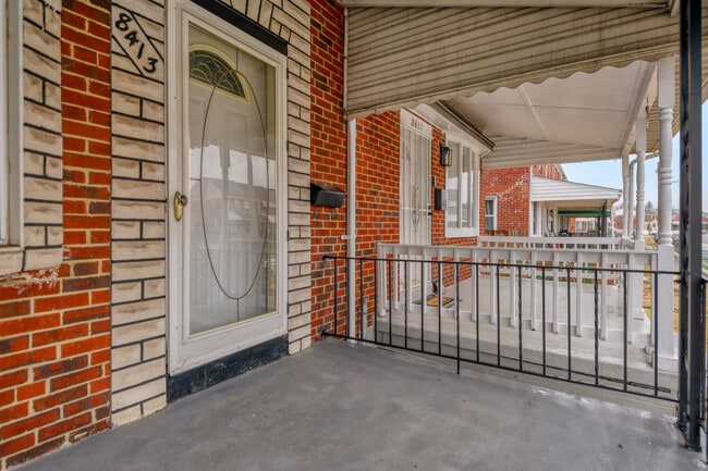 Photo - 8413 Kavanagh Rd