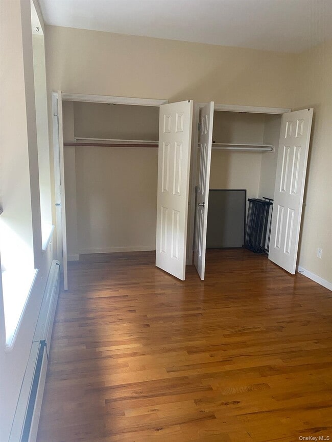 Building Photo - 328 Tompkins Ave Unit 2 Rental