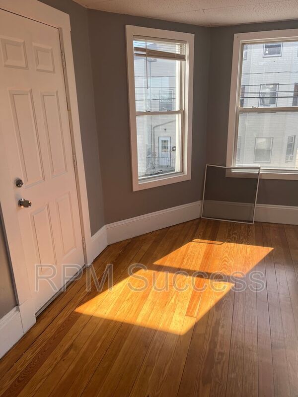 Photo - 219-221 Ashley Blvd. Unit 2S