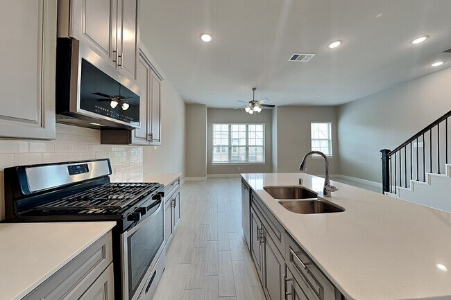 Photo - 4159 Wetstone Ln
