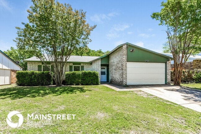 Building Photo - 7106 Flameleaf Pl