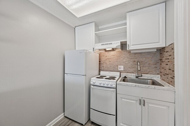 Clubside Apartment Homes