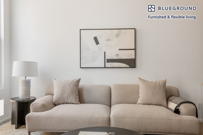 Photo - 435 S Detroit St Unidad FL3-ID1379