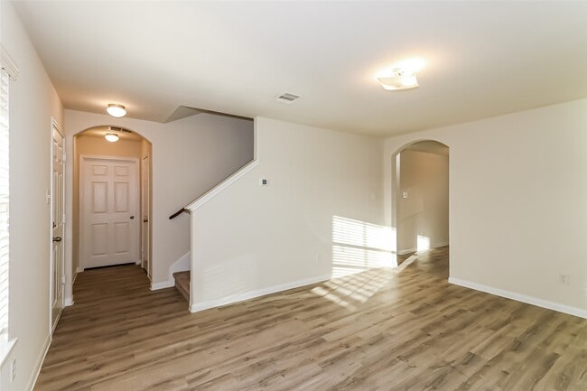 Photo - 5718 Latta Plantation Dr