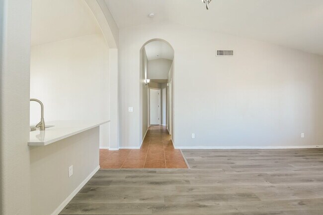Photo - 3725 W Cat Balue Dr